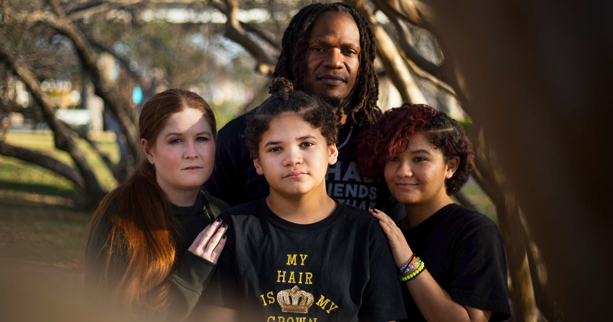 Texas school districts' genderbased dress codes raise new legal